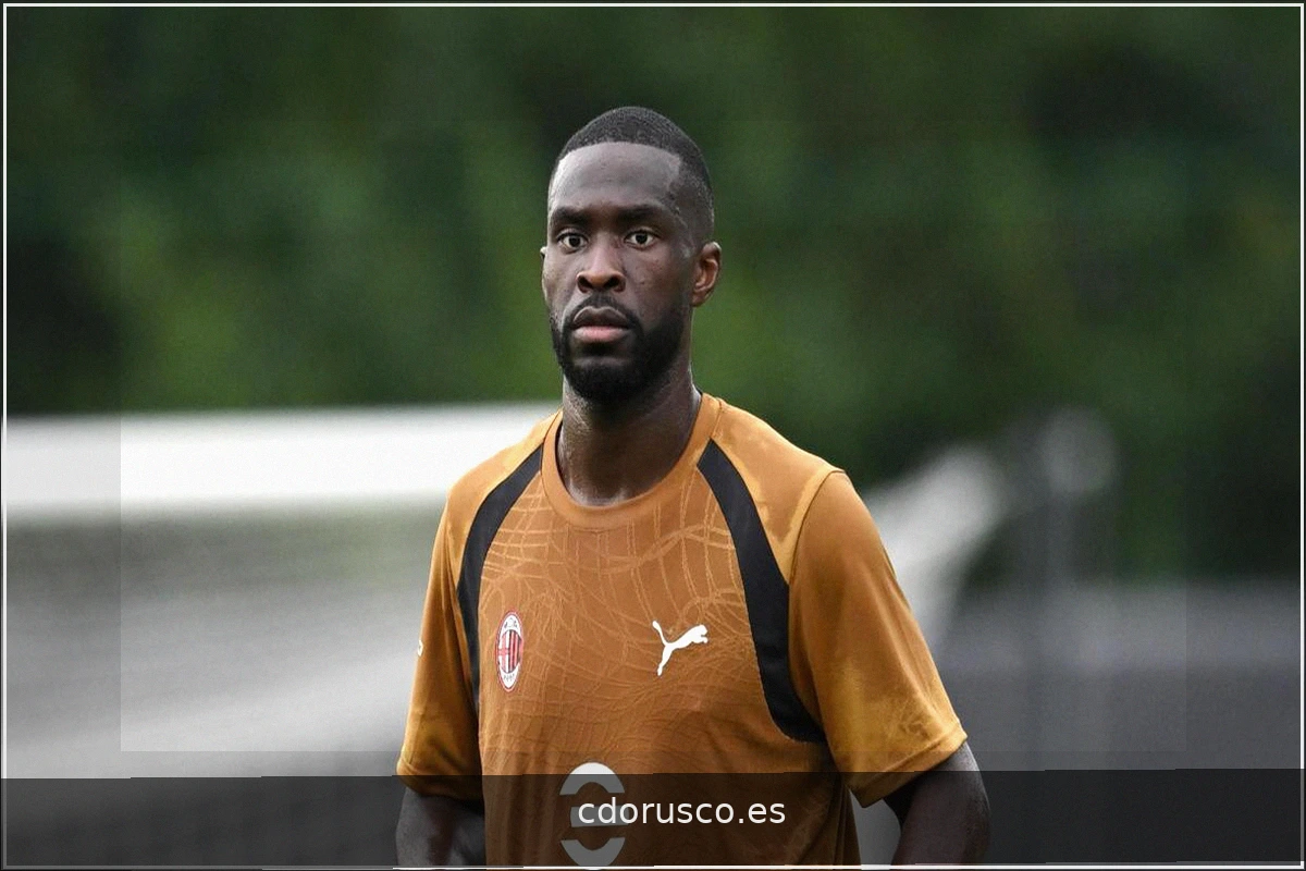 El futuro de Tomori genera interés en la Premier League; la Juventus también ha preguntado.